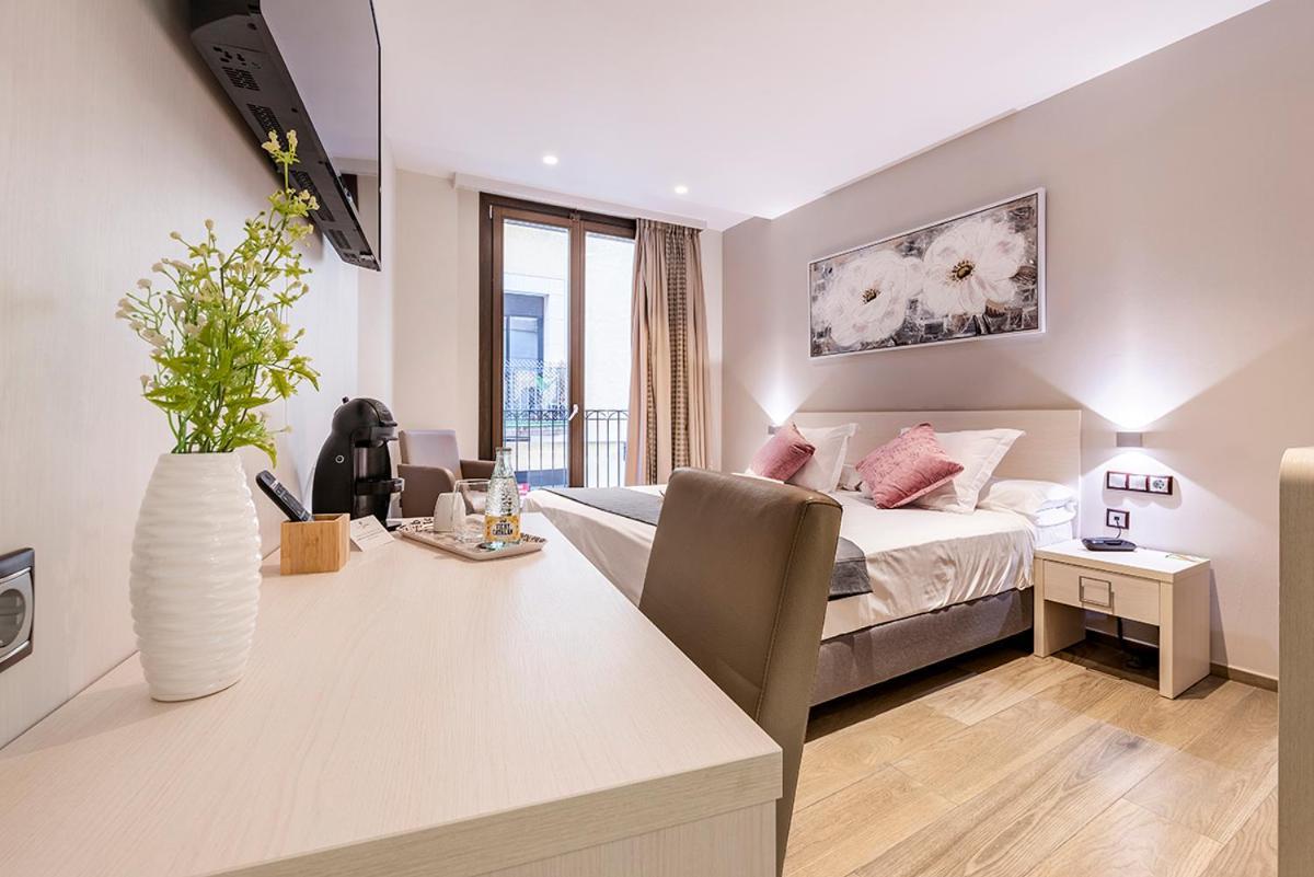 Hotel Centre Reus Ngoại thất bức ảnh