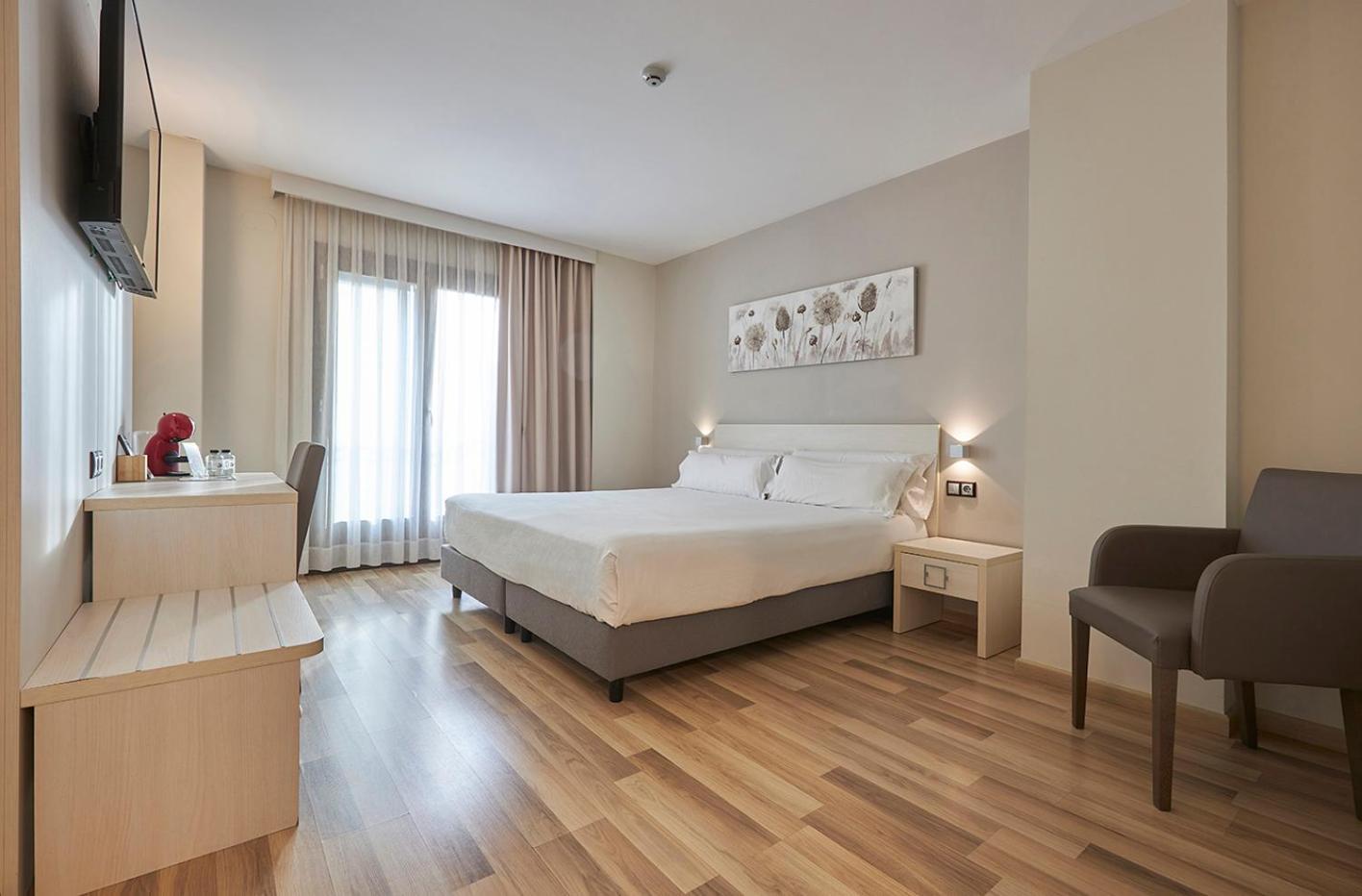 Hotel Centre Reus Ngoại thất bức ảnh