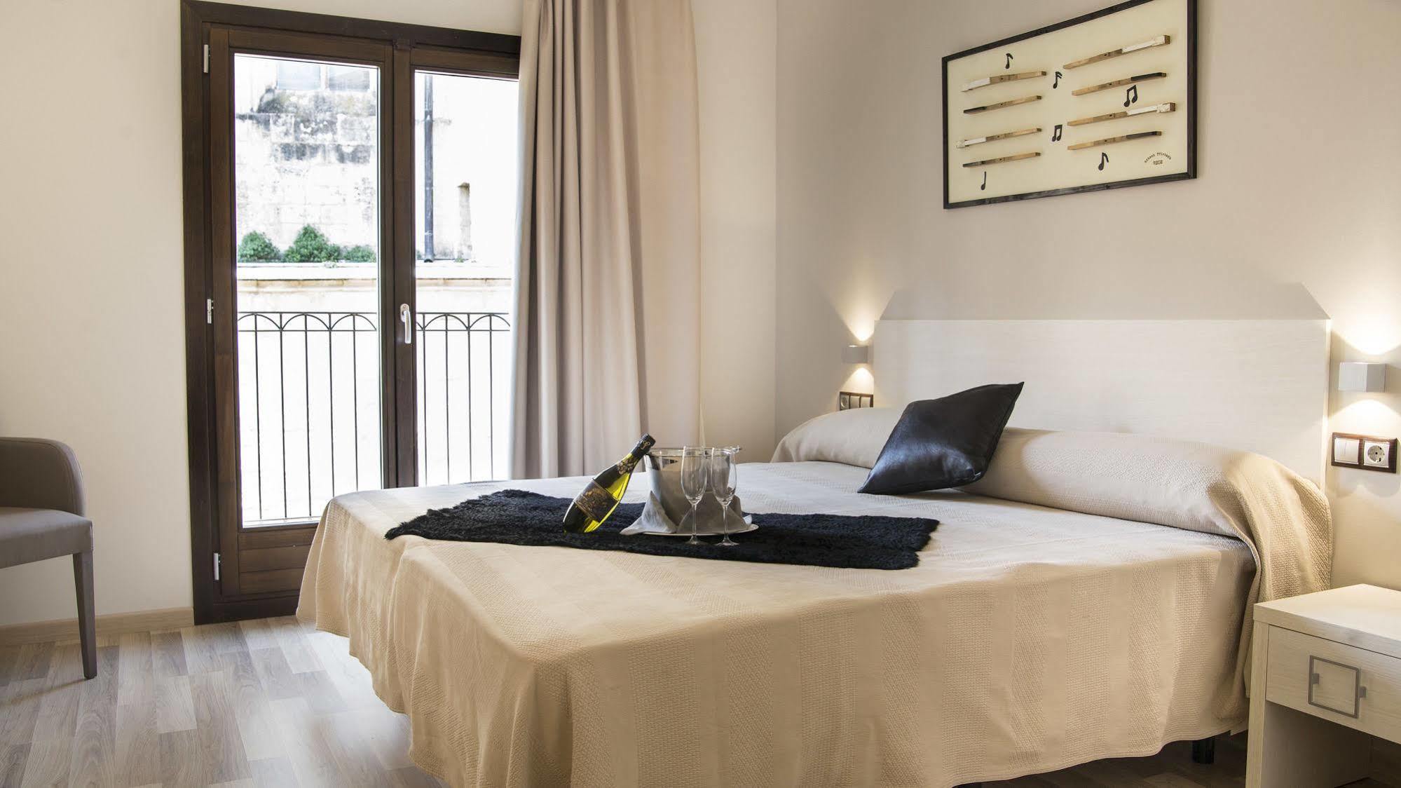 Hotel Centre Reus Ngoại thất bức ảnh