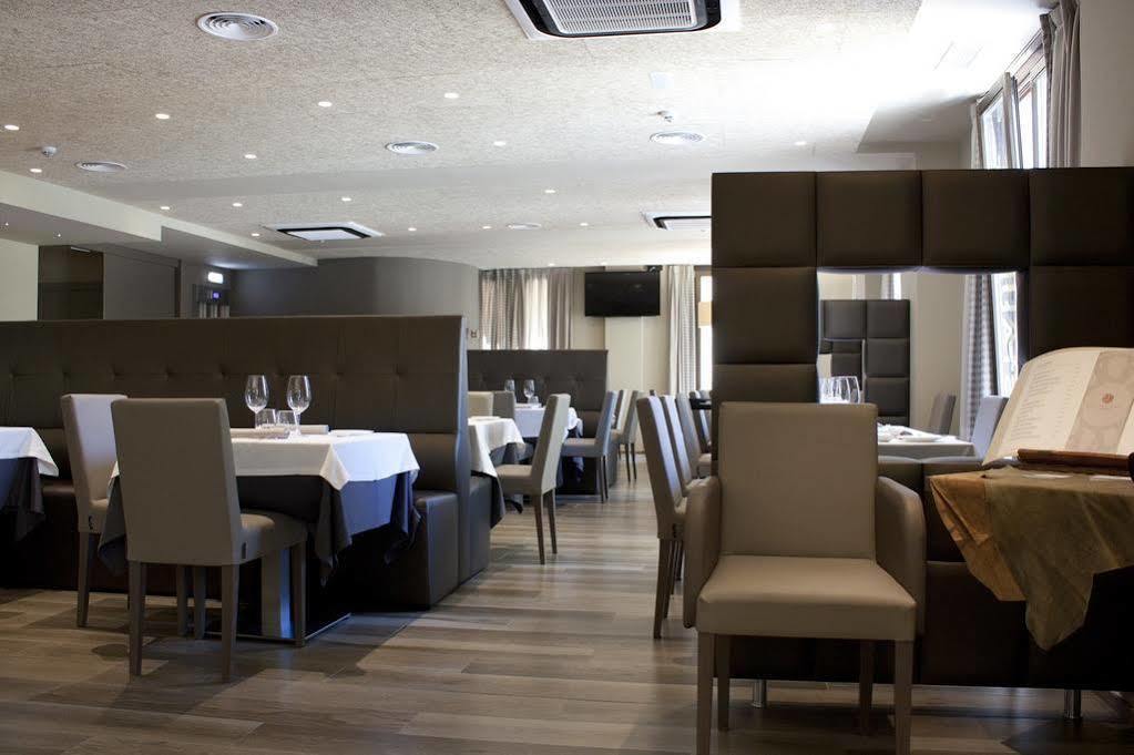 Hotel Centre Reus Ngoại thất bức ảnh